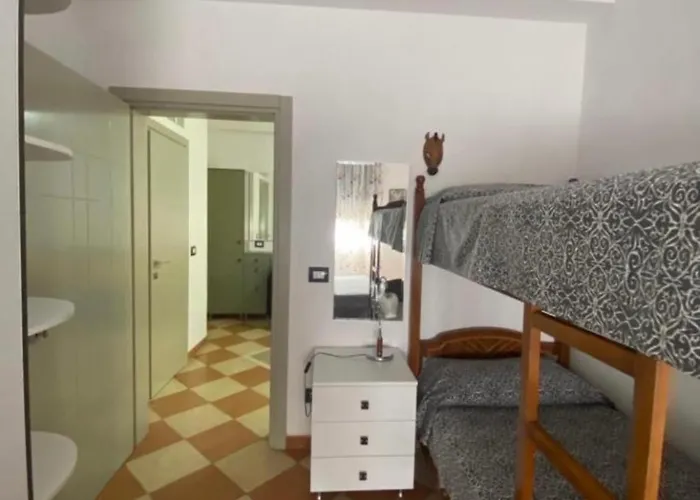 Ambra 'next To The Sea' *