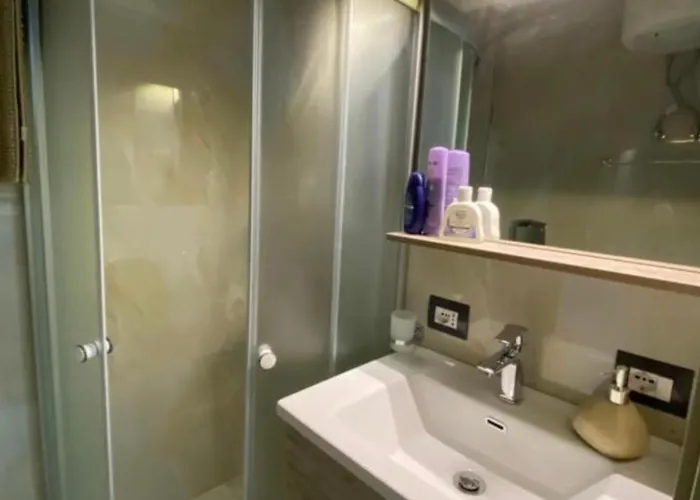 Ambra 'next To The Sea' *